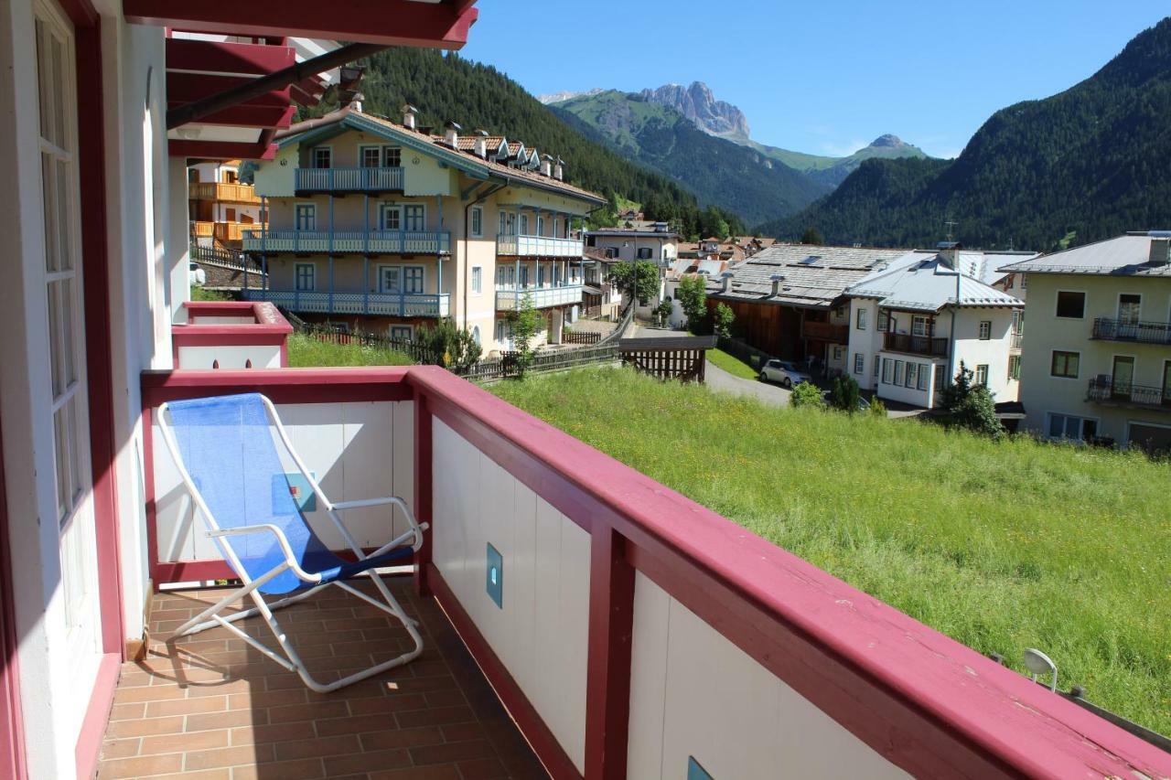 Appartement Casa Azzurra à Pozza di Fassa Extérieur photo